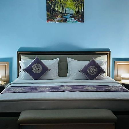 Hotel Shumon Duşanbe Dış mekan fotoğraf