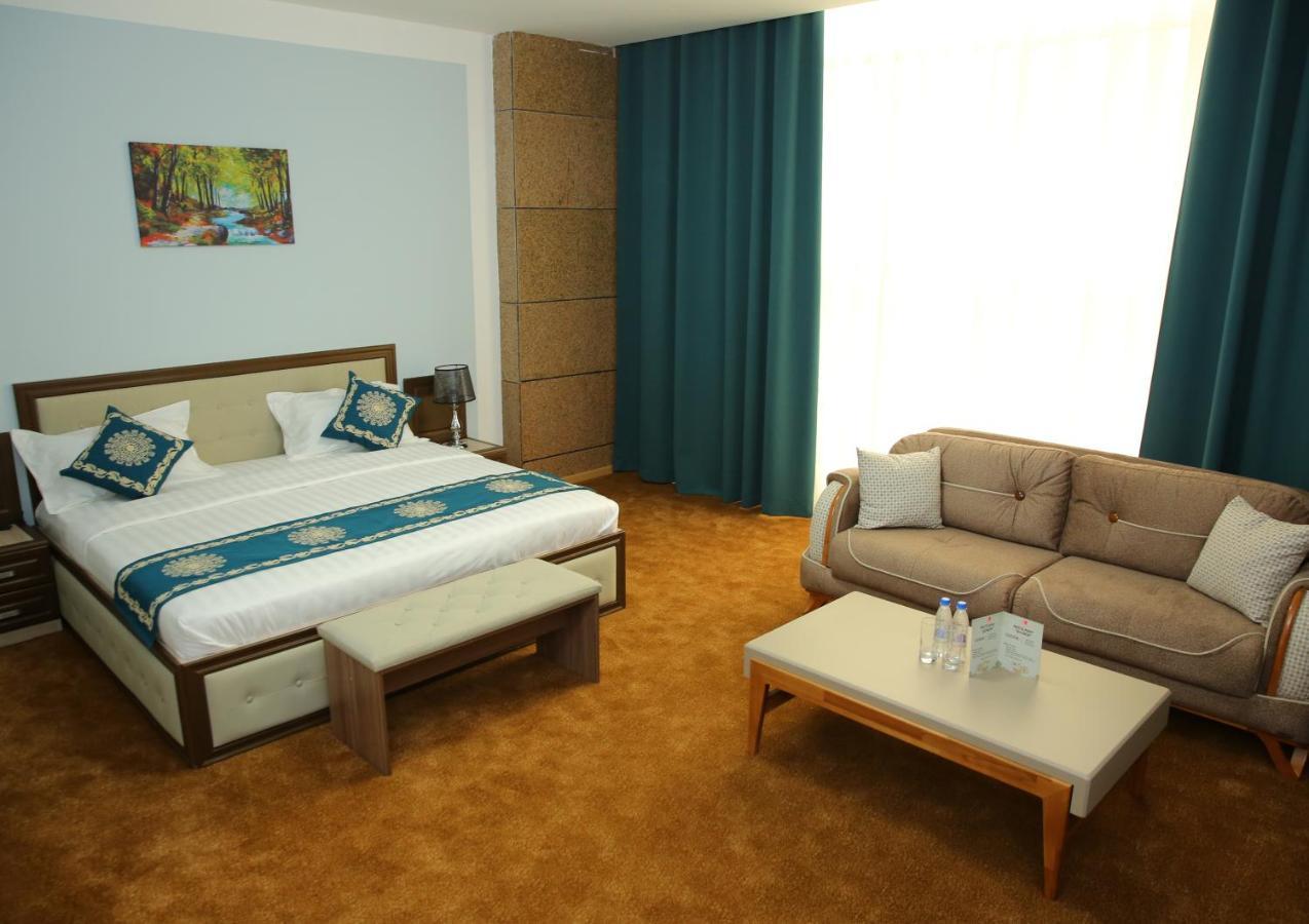 Hotel Shumon Duşanbe Dış mekan fotoğraf